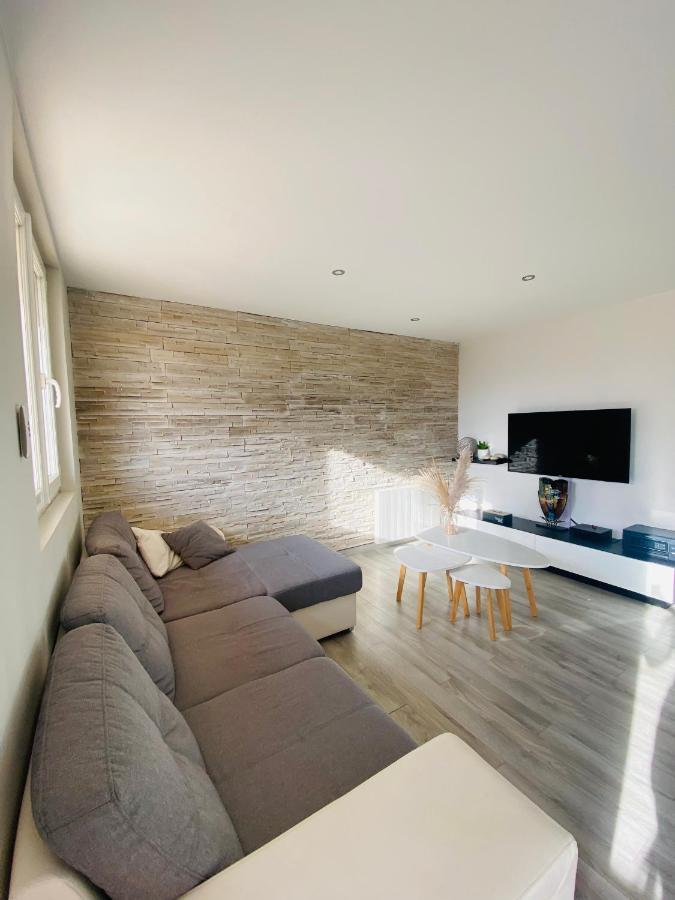 Appartement - Roanne Ngoại thất bức ảnh